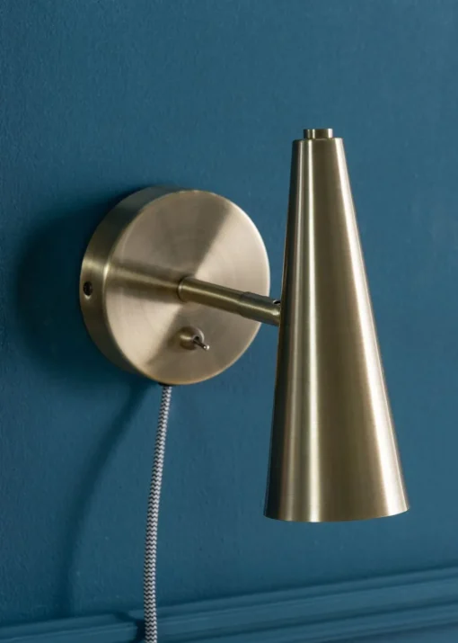 ValueLights Duke Antique Brass Cone Plug In Wall Light (21cm x 10cm x 17cm)