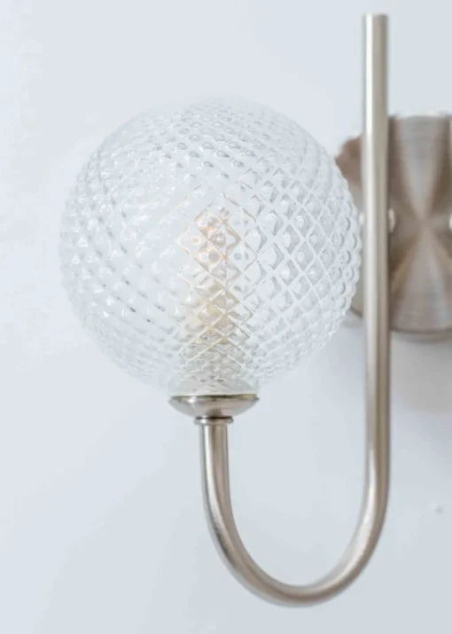 ValueLights Elle Brushed Silver Wall Light with Clear Globe Shade (20cm x 24cm x 13.5cm)
