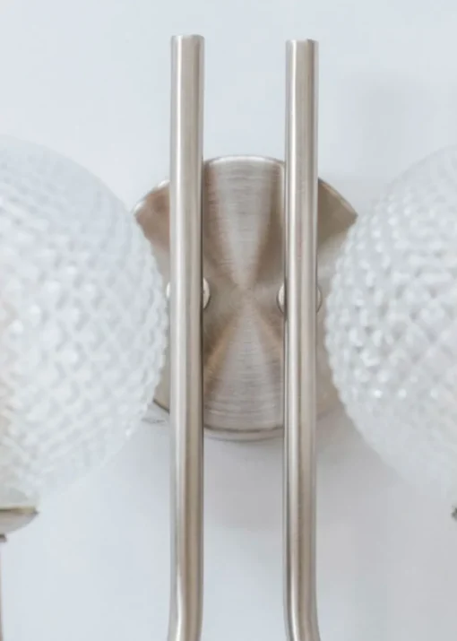 ValueLights Elle Brushed Silver Wall Light with Clear Globe Shade (20cm x 24cm x 13.5cm)