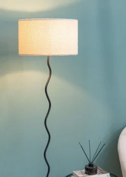 ValueLights Wiggle Black Metal Floor Lamp Cream Boucle Shade (151cm x 35cm)