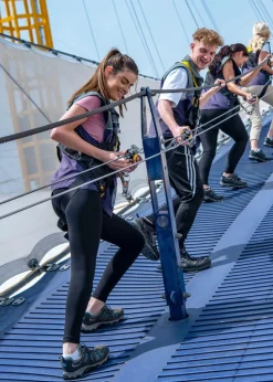 Virgin Experience Days Up at The O2 Climb for Two