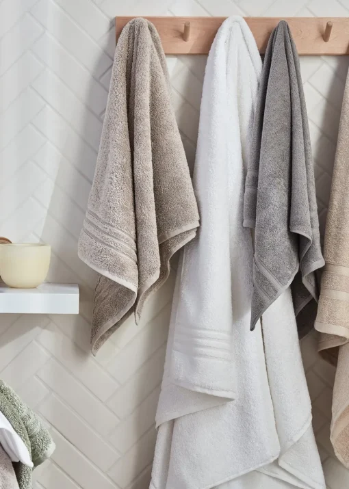 White 100% Egyptian Cotton Towels