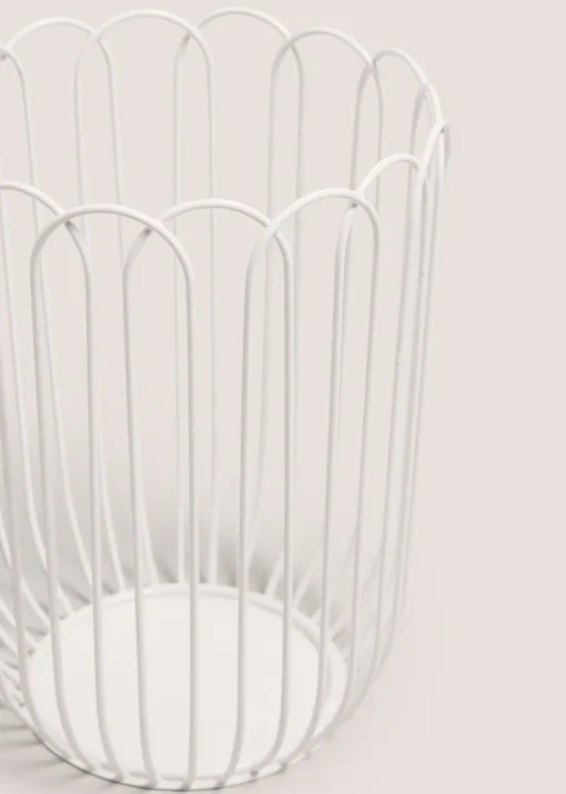 White Scalloped Utensil Pot