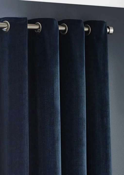 Yard Heavy Chenille Velvet Eyelet Curtains