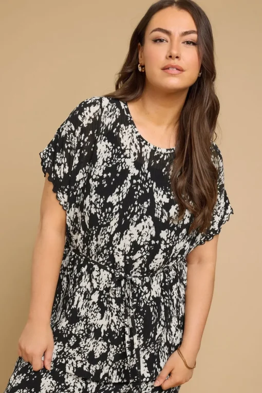 Yours Curve Black Abstract Print Plisse Maxi Dress