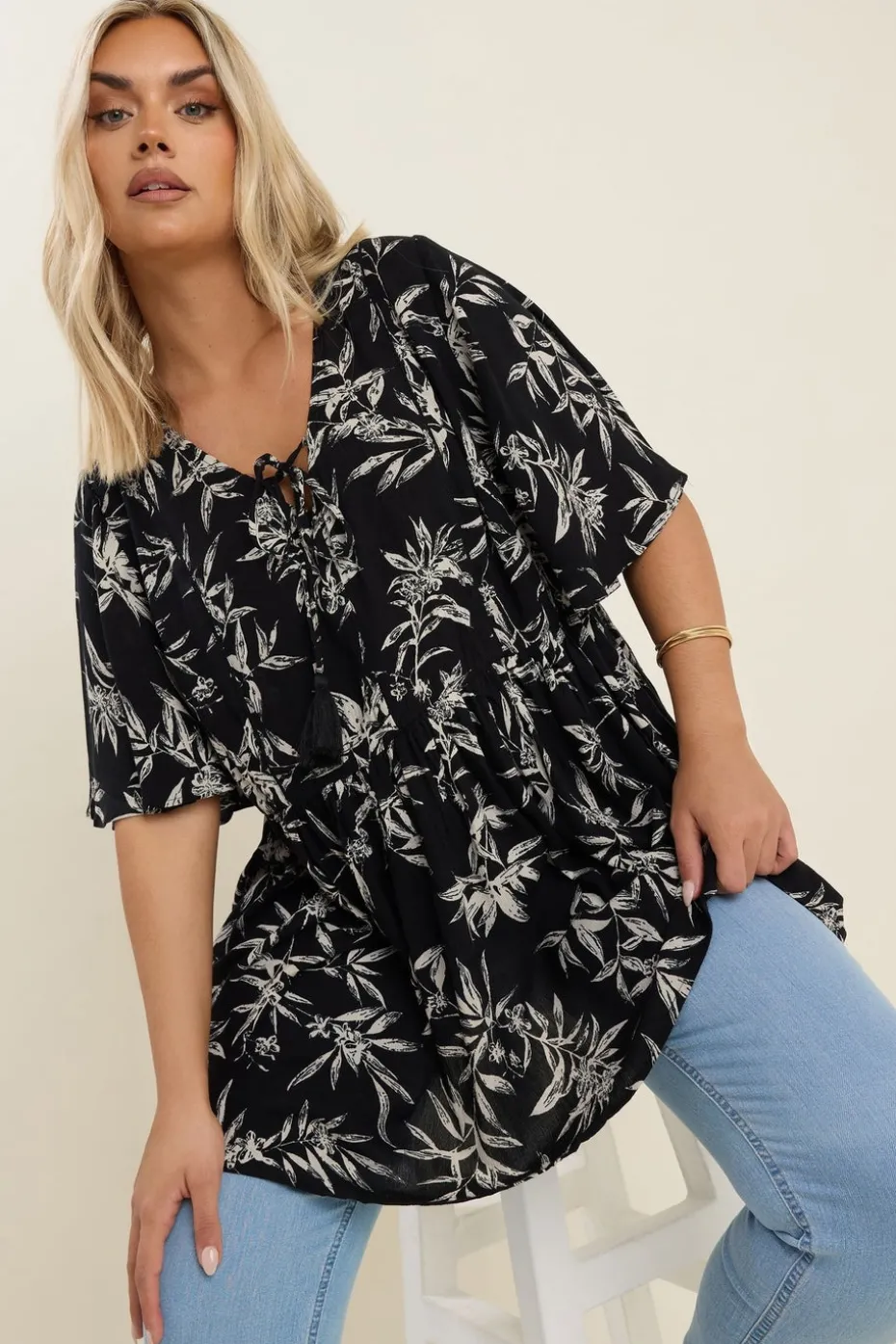 Yours Curve Black & White Palm Print Tie Neck Top